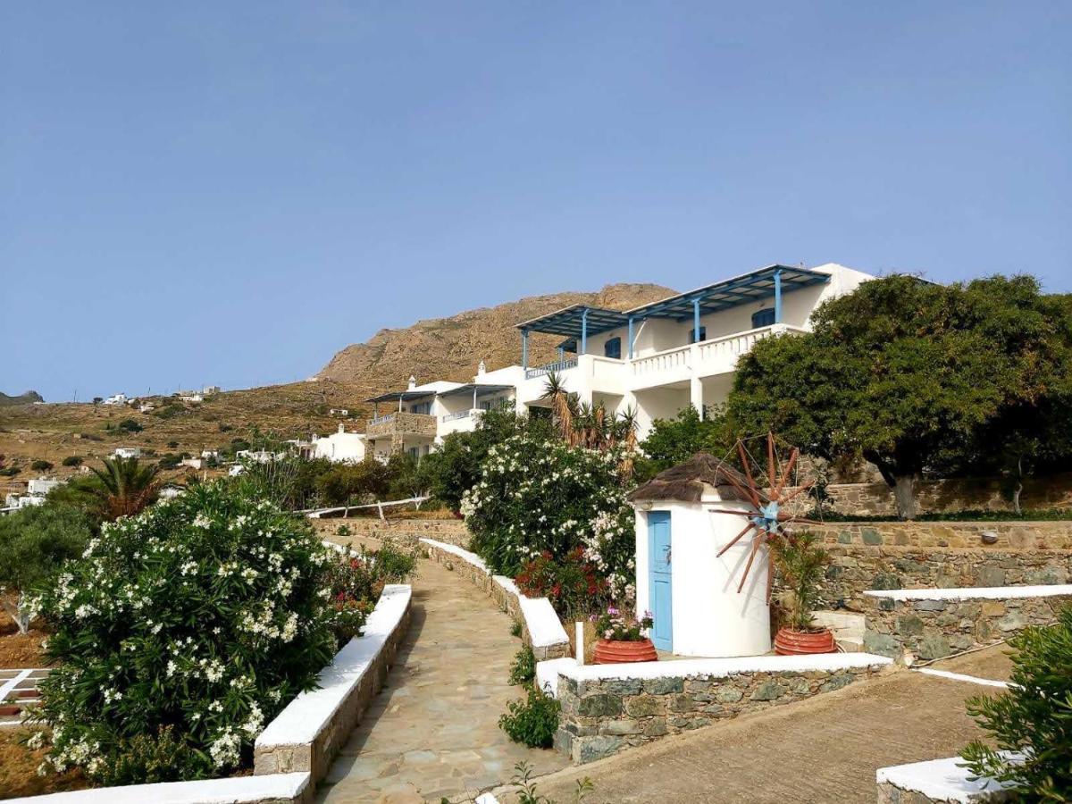 Medusa Accommodation Livadakia Exterior photo