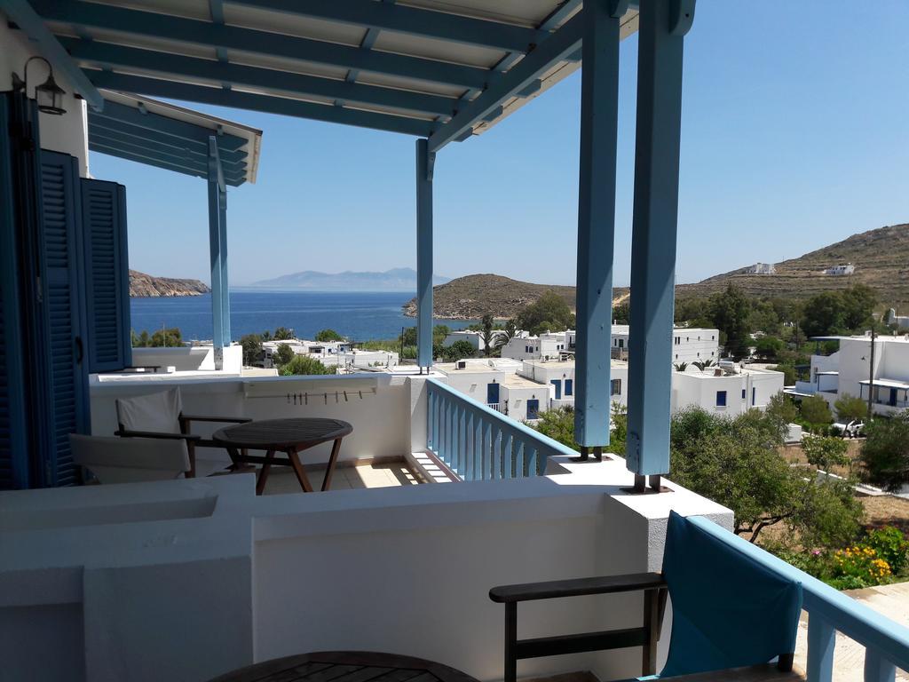 Medusa Accommodation Livadakia Exterior photo