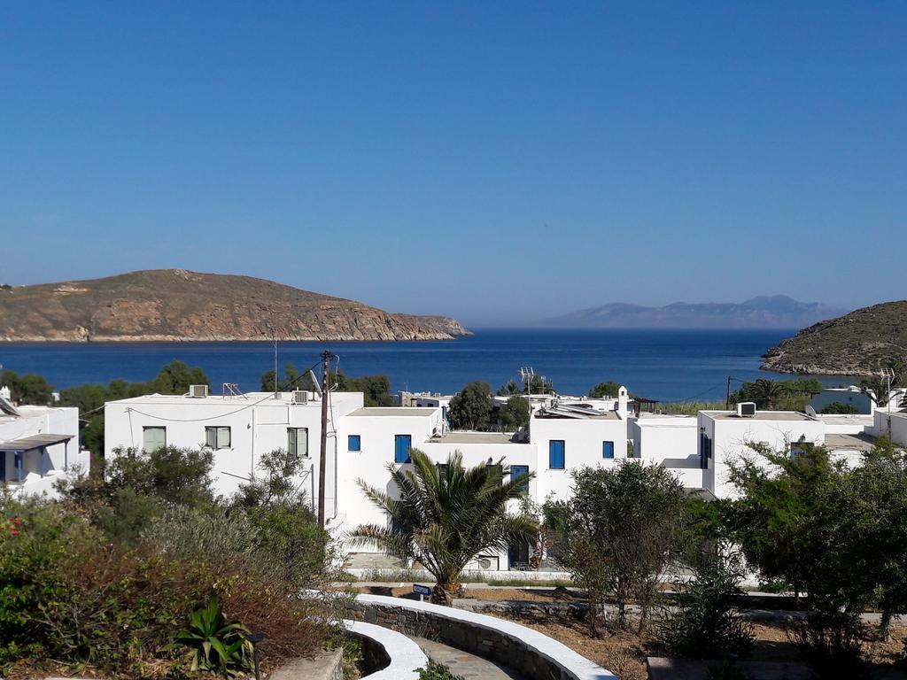 Medusa Accommodation Livadakia Exterior photo