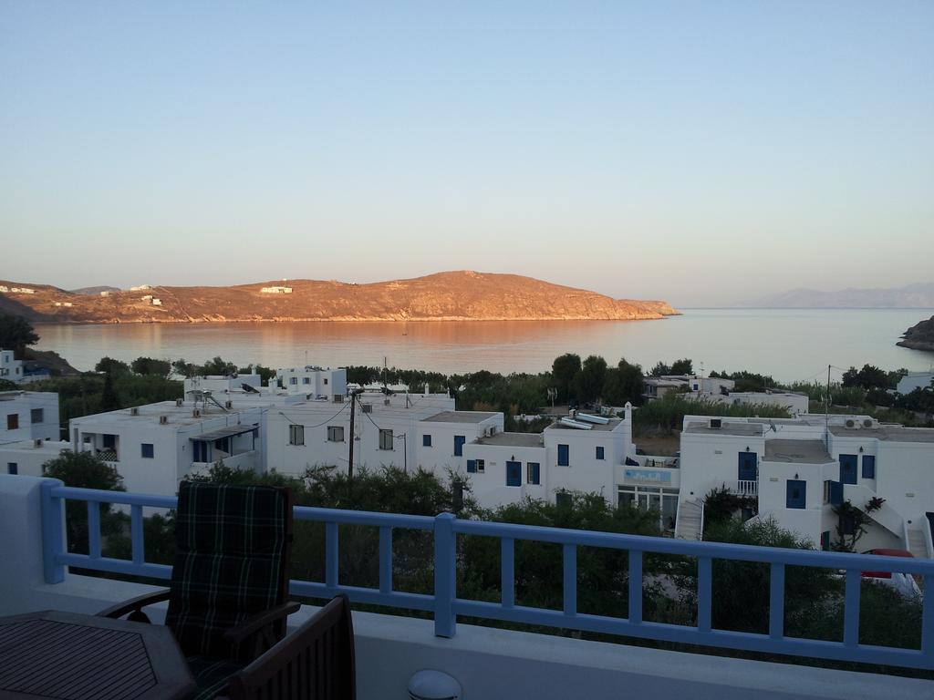 Medusa Accommodation Livadakia Exterior photo