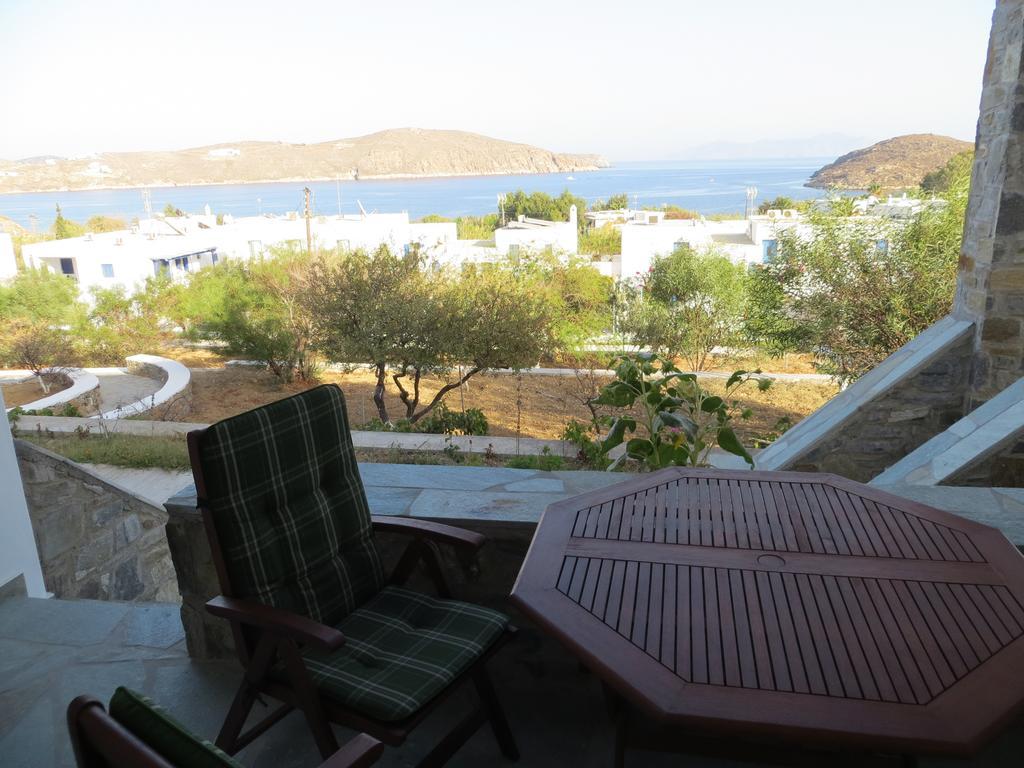 Medusa Accommodation Livadakia Exterior photo