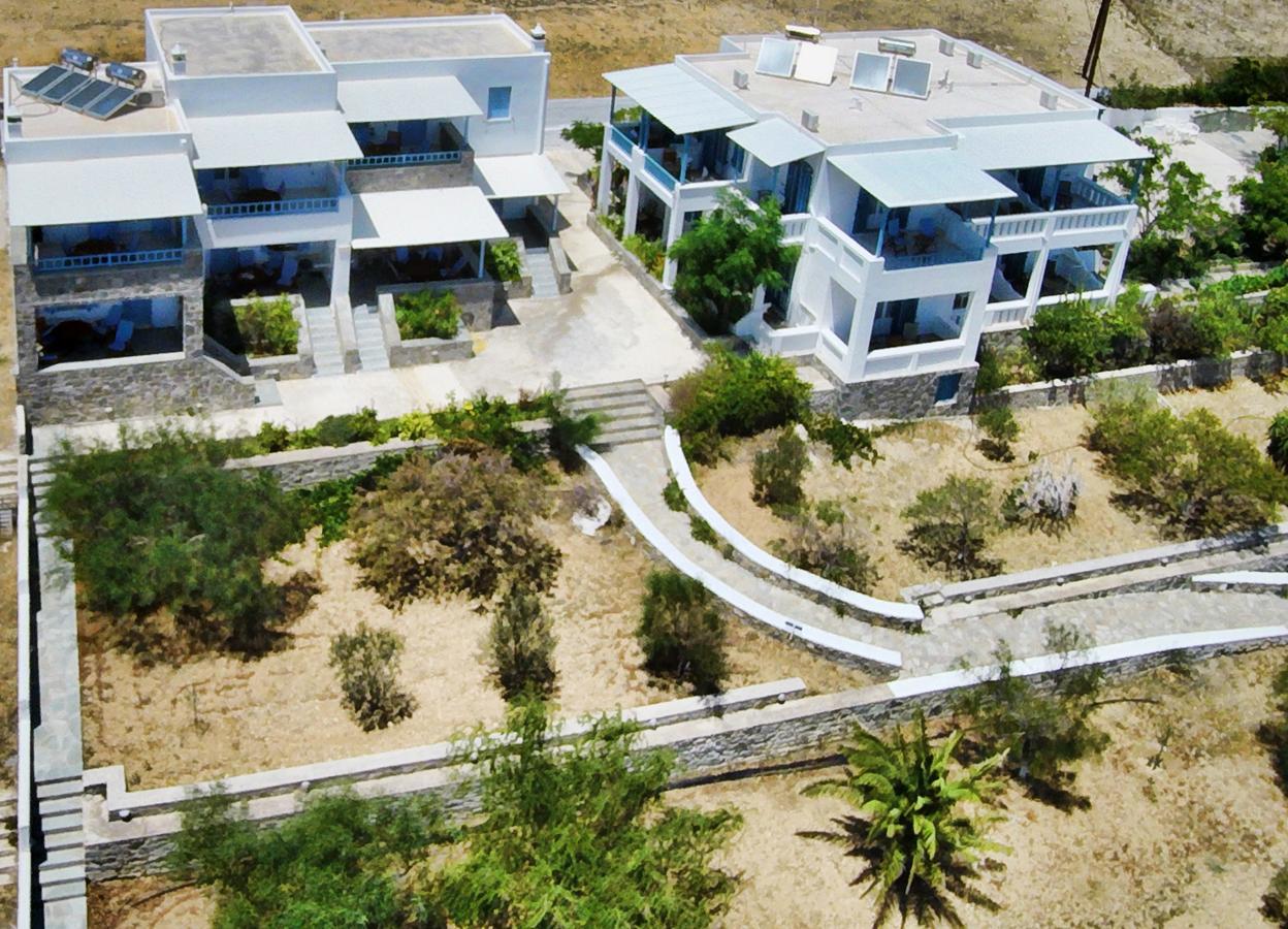 Medusa Accommodation Livadakia Exterior photo