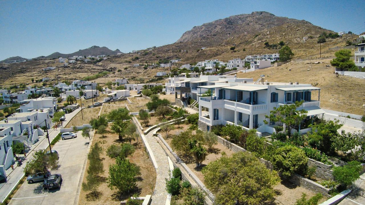 Medusa Accommodation Livadakia Exterior photo